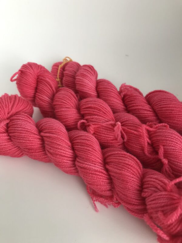 50 gr crazy Merino - Afbeelding 3
