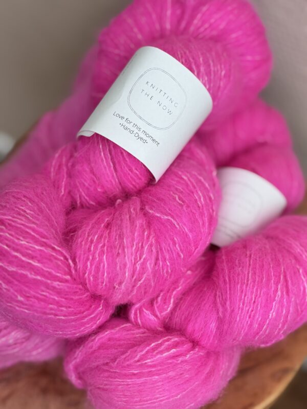 Neon Pink