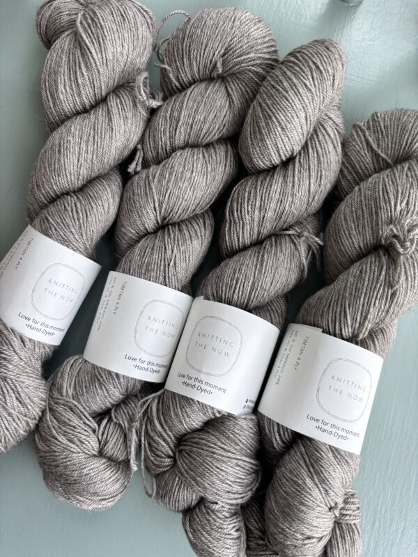 Yak 4 ply