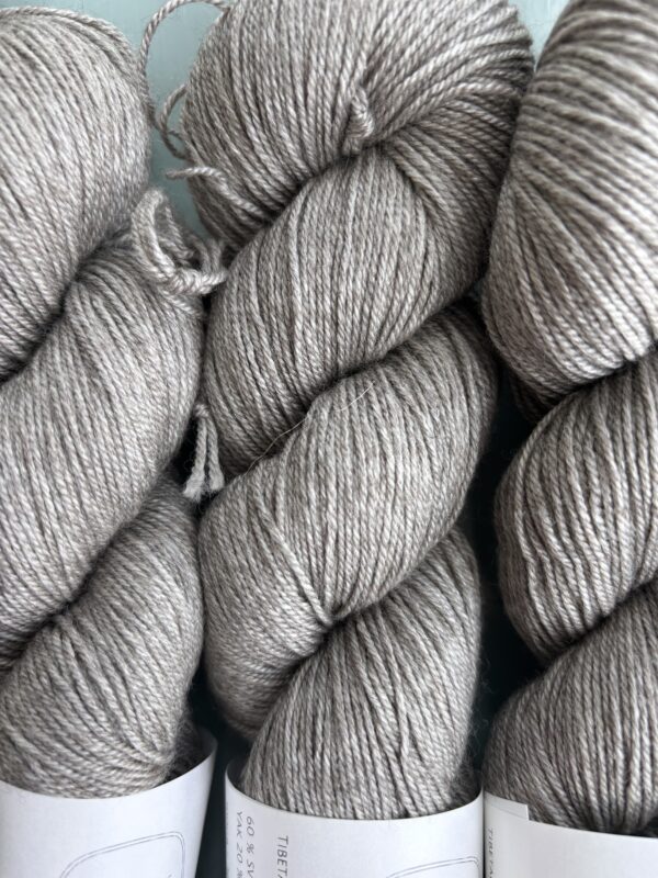 Tibetan 4 ply Yak - Afbeelding 3